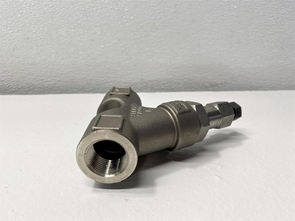 Spirax Sarco 3/4" NPT CF8 Strainer Connector w/ Blowdown